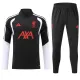 Liverpool Trening sweatshirt i hlače komplet Četvrtina Zip 2026/27 Crna Liverpool Trening sweatshirt i hlače komplet Četvrtina Zip 2026/27 Crna