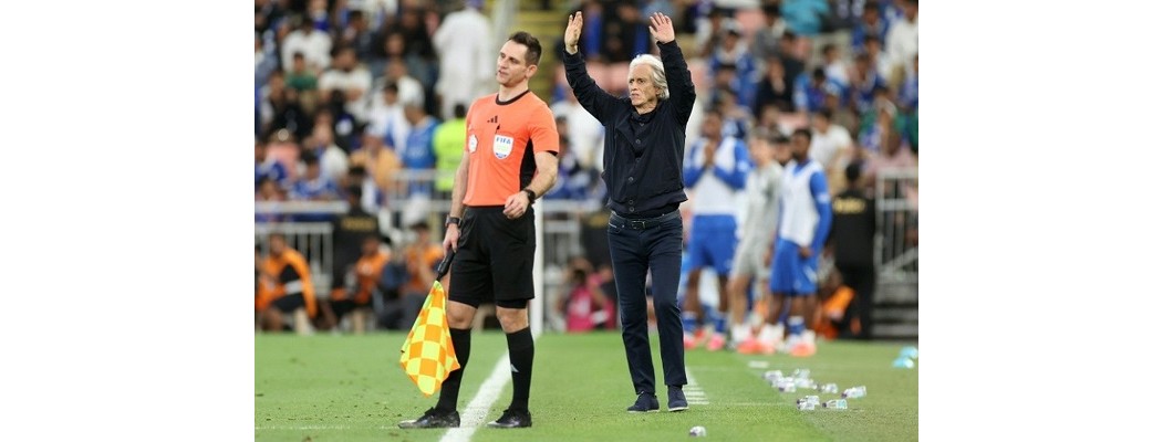 Jorge Jesus spreman je preuzeti na sebe kritike koje prate ovu tešku odluku