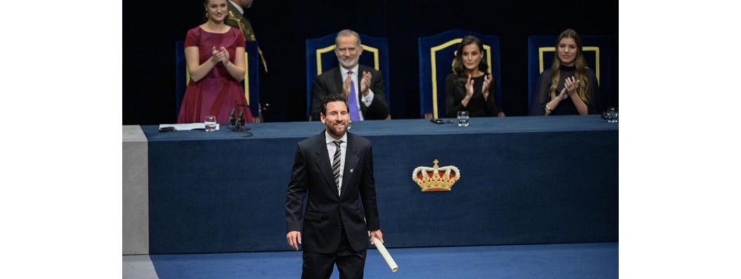 Lionel Messi postaje prvi igrač u povijesti nogometa koji je osvojio Sportsku nagradu Princeze Asturije Lionel Messi postaje prvi igrač u povijesti nogometa koji je osvojio Sportsku nagradu Princeze Asturije