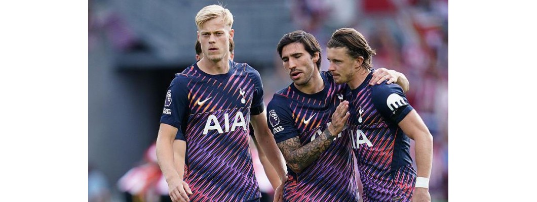 Tottenham Hotspur pretrpio je teški poraz u svojoj prvoj utakmici nove sezone Tottenham Hotspur pretrpio je teški poraz u svojoj prvoj utakmici nove sezone
